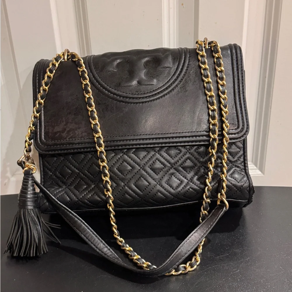 Tory Burch Black Leather Fleming convertible Bag crossbody/ shoulder bag